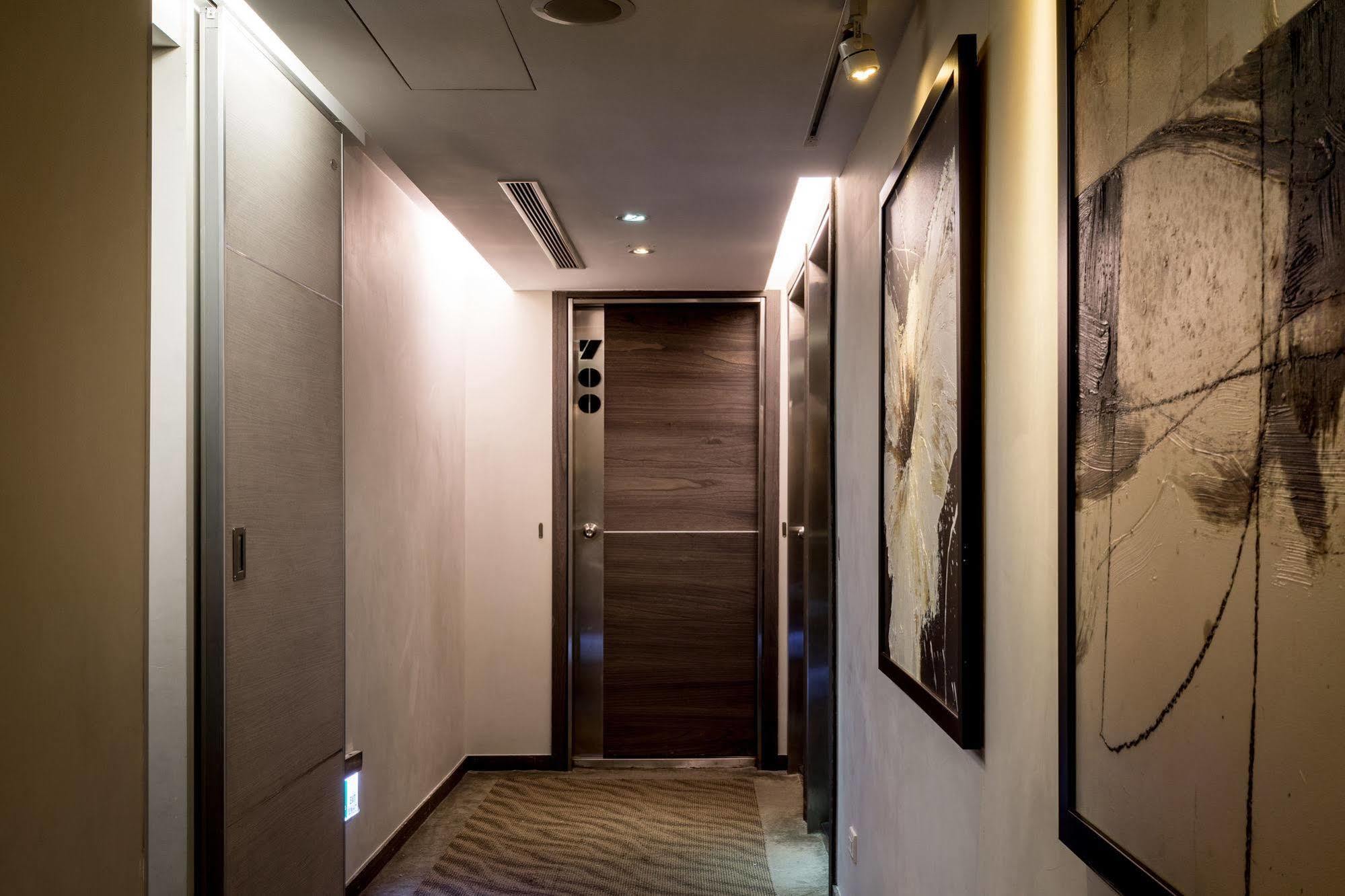 Royal Garden Hotel Taipei Exterior photo